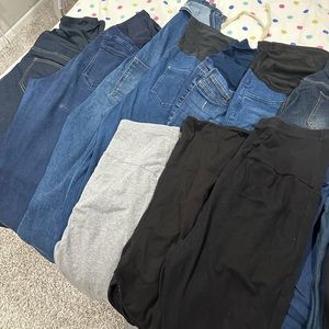 Maternity jeans size large